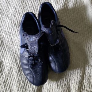 Nike Men's Athletic Trainers in Navy and Black